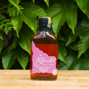 Medový likér Žihadlo 40% Cherry 0,2 L